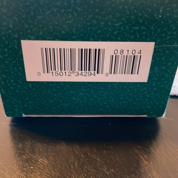 Stocking Hanger- Santa Clause. New in Original Box - Picture 6 of 6